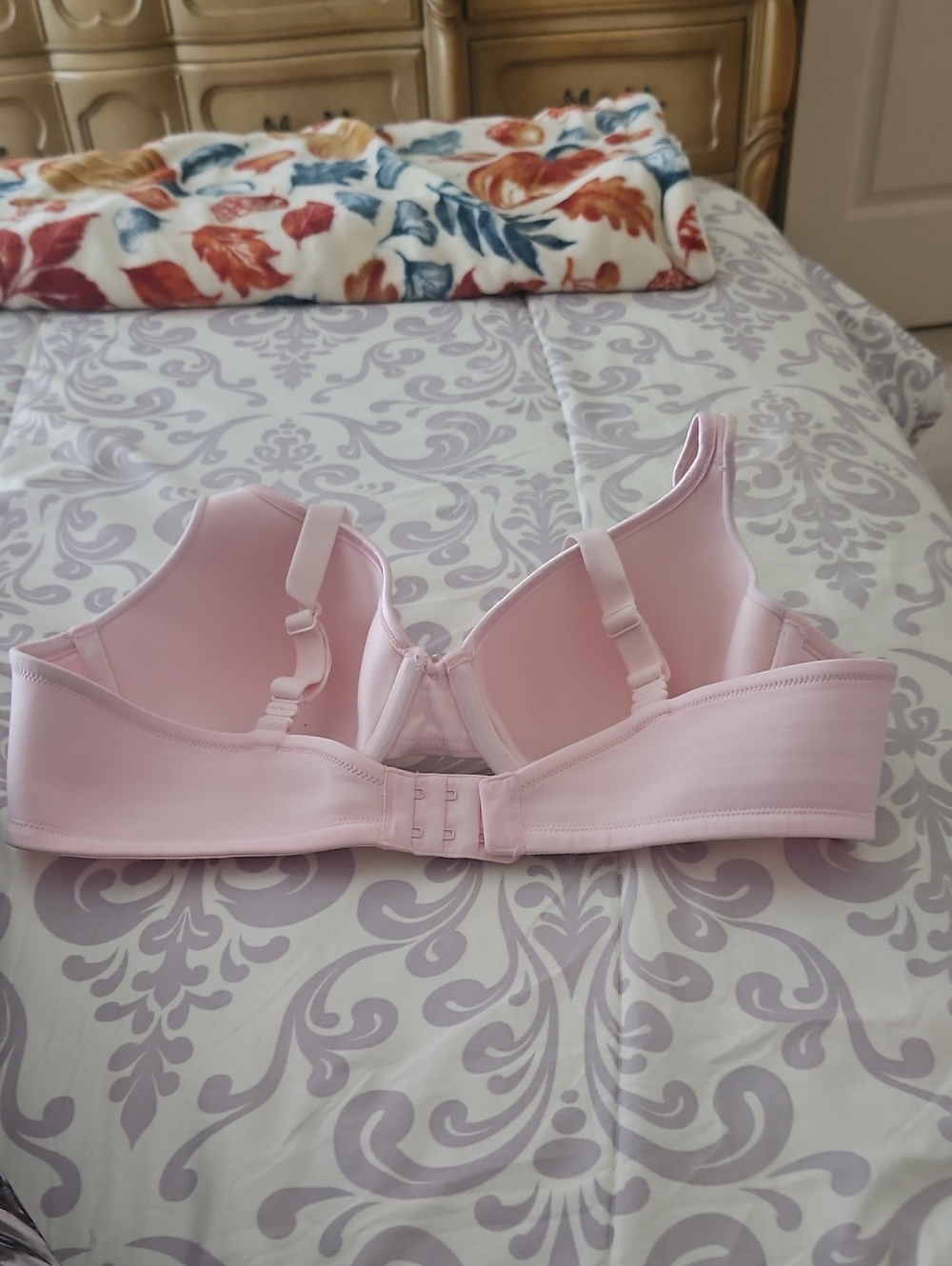 Vanity FAIR pink Underwire Bra W Adjustable Straps 2 Hook Hooks Pretty Color 38B - Picture 7 of 8